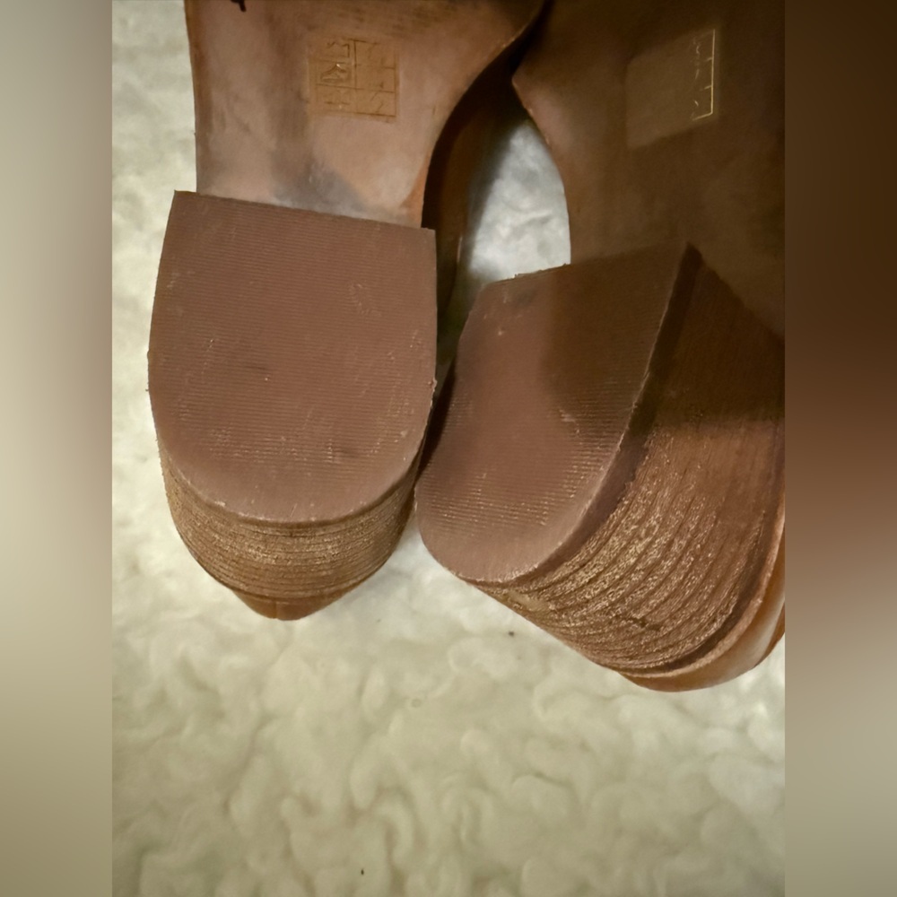 Madewell The Brady Lowcut Bootie 8 - Picture 8 of 12